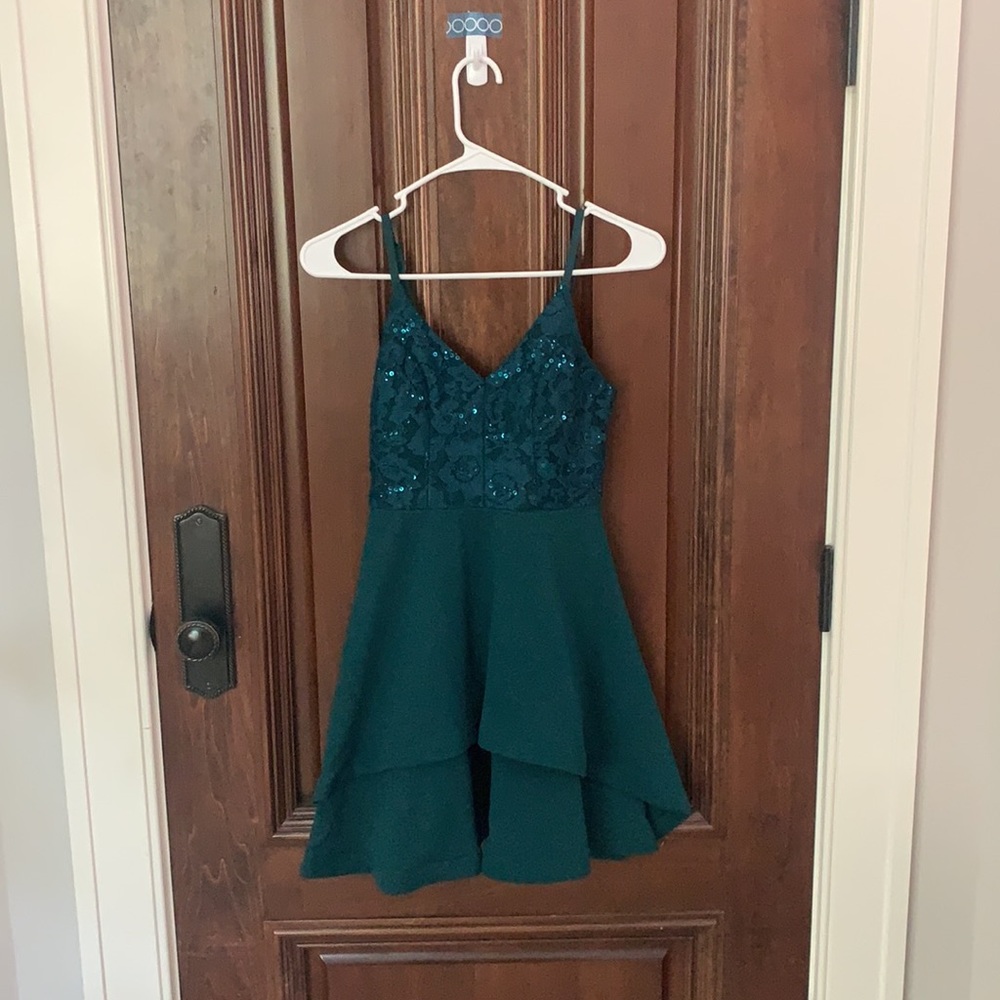 juniors emerald green homecoming dress